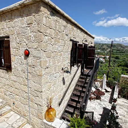 Leonidas Village * Goudhi