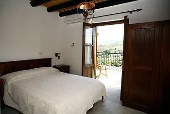 Leonidas Village Goudhi