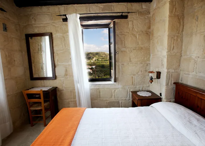 Hétvégi ház Leonidas Village