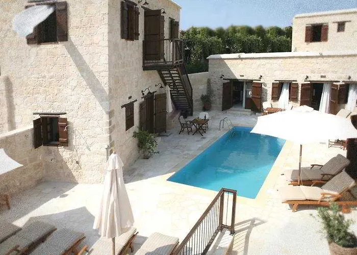 Leonidas Village Hétvégi ház