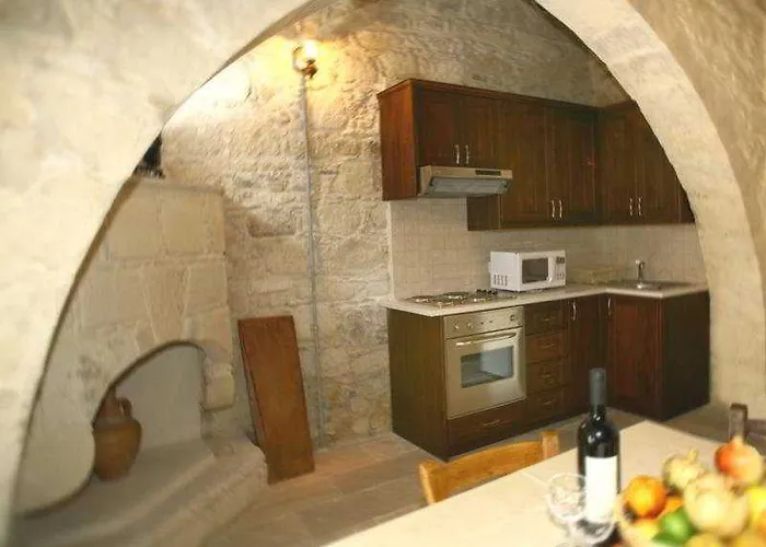 Leonidas Village Hétvégi ház Gudí